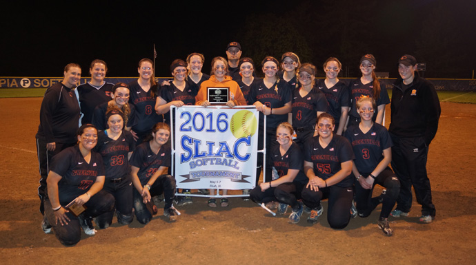 Greenville Softball Headed To National Tournament For First Time In Program History